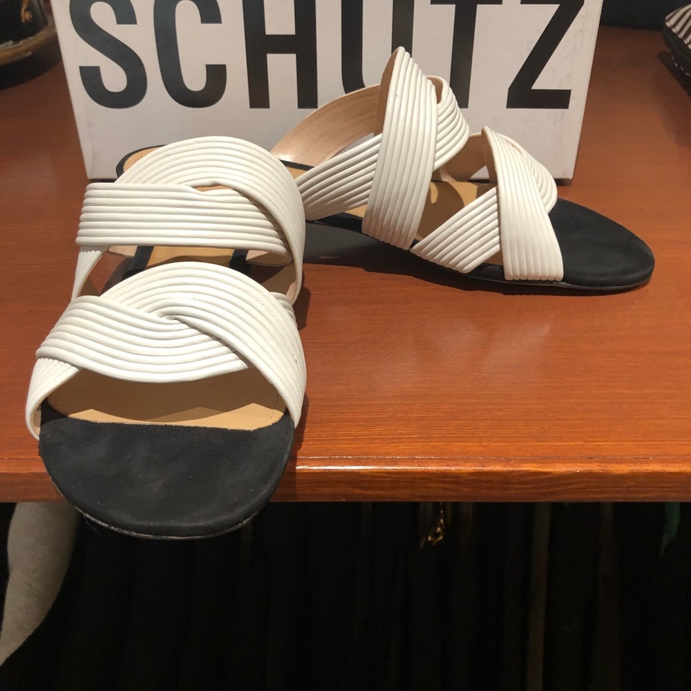 Brand new Schutz leather sandals